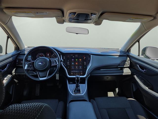 2022 Subaru Outback Premium photo 2