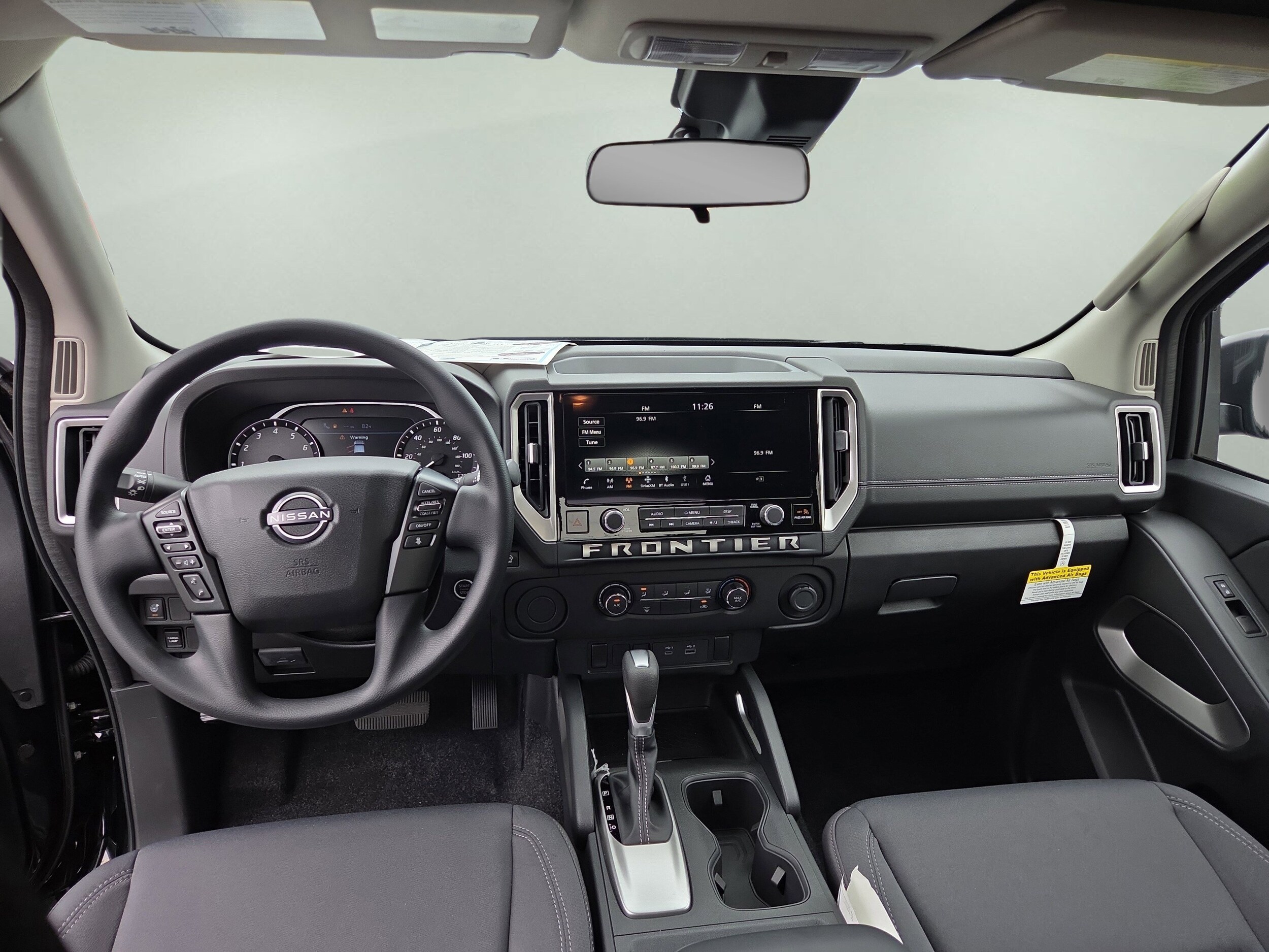2025 Nissan Frontier King Cab SV photo 2