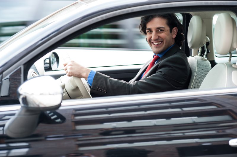 Which luxury Lincoln SUV is good for everyday driving.jpg