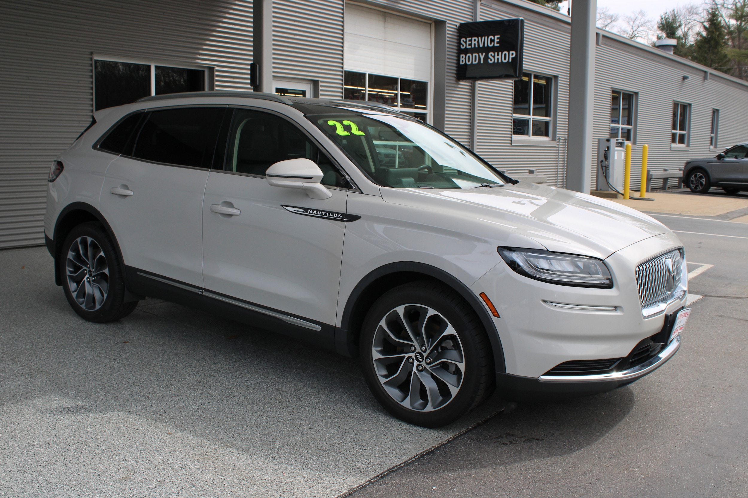 2022 Lincoln Nautilus Reserve AWD's photo