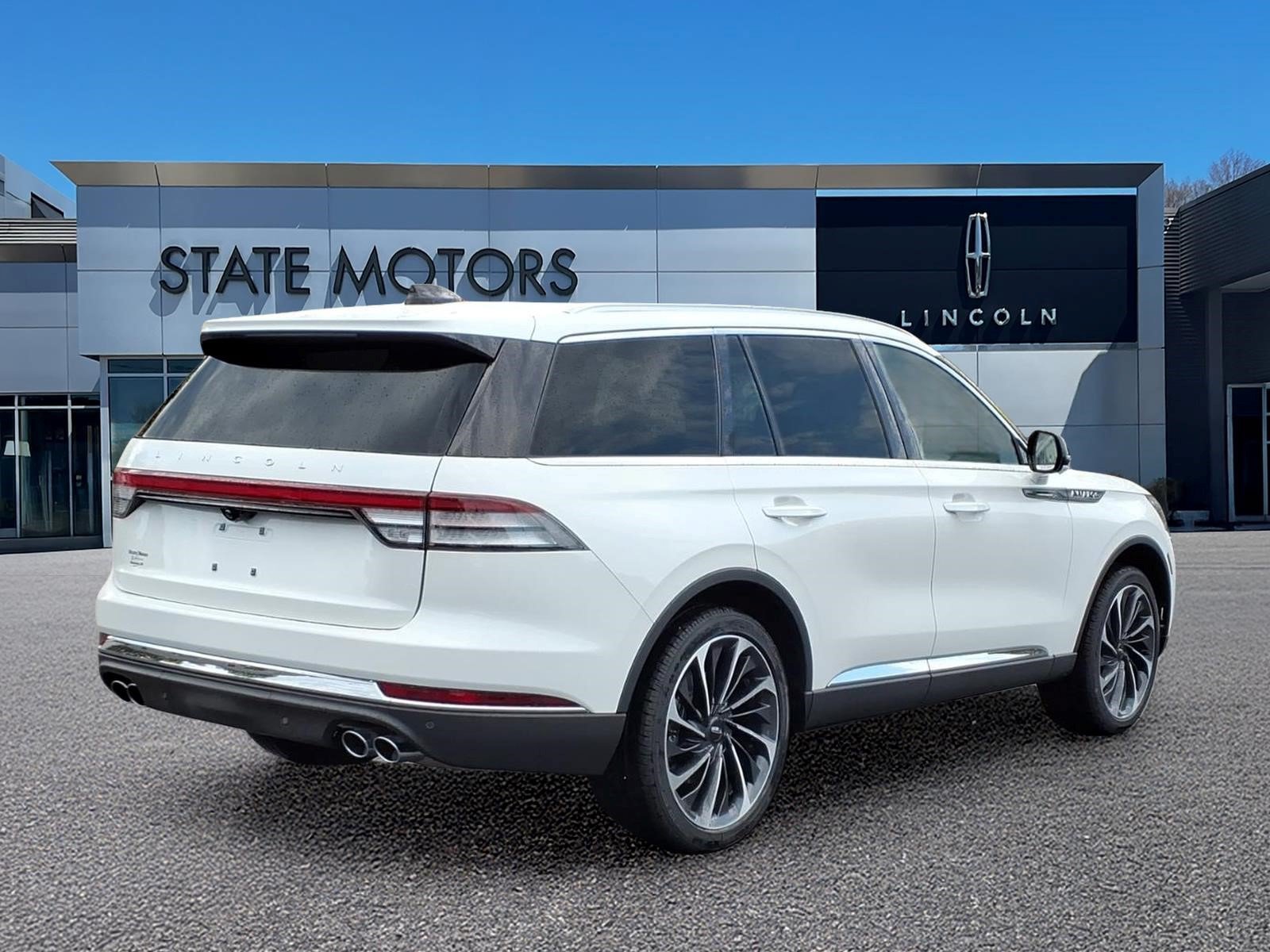 New 2026 Lincoln Aviator Reserve SUV
