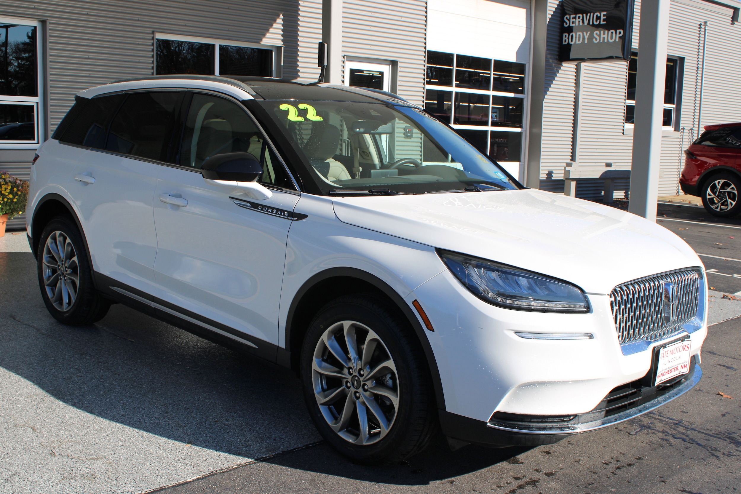 2022 Lincoln Corsair Base's photo