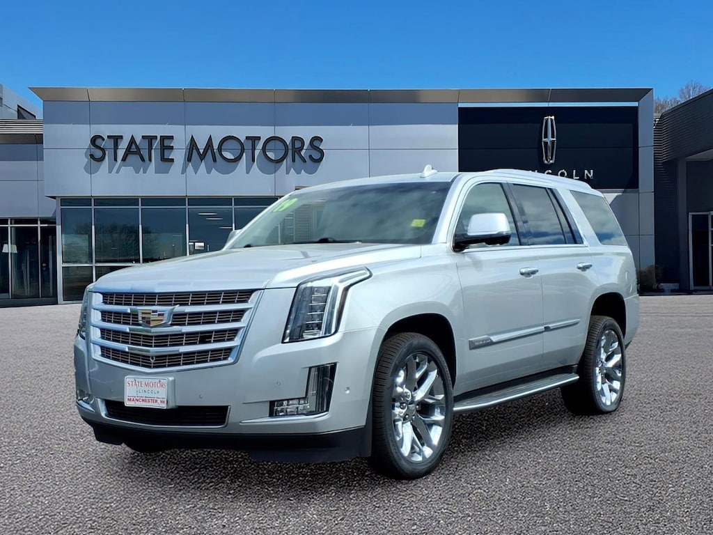 Used 2019 Cadillac Escalade Luxury SUV