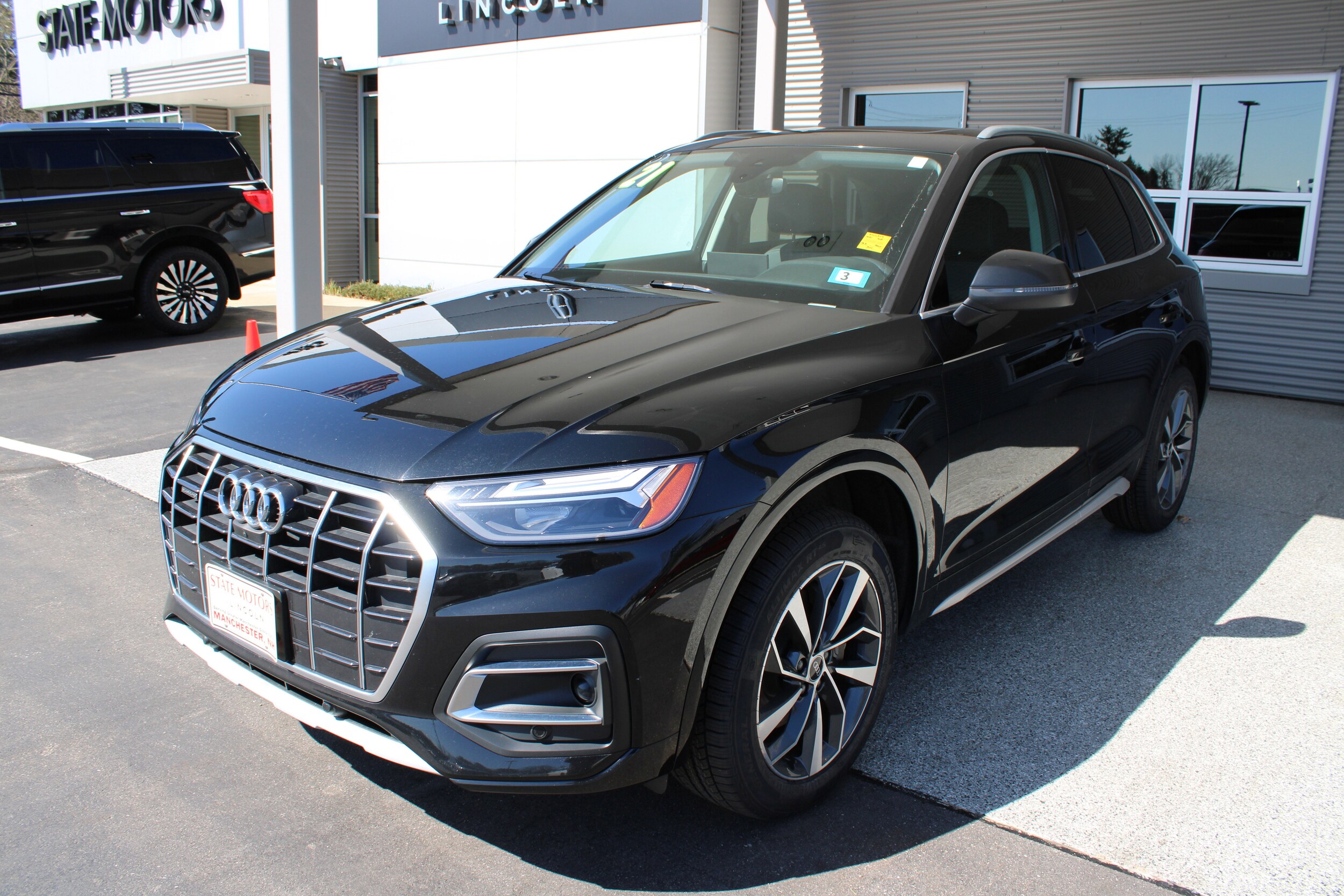 2021 Audi Q5 Premium Plus photo 3