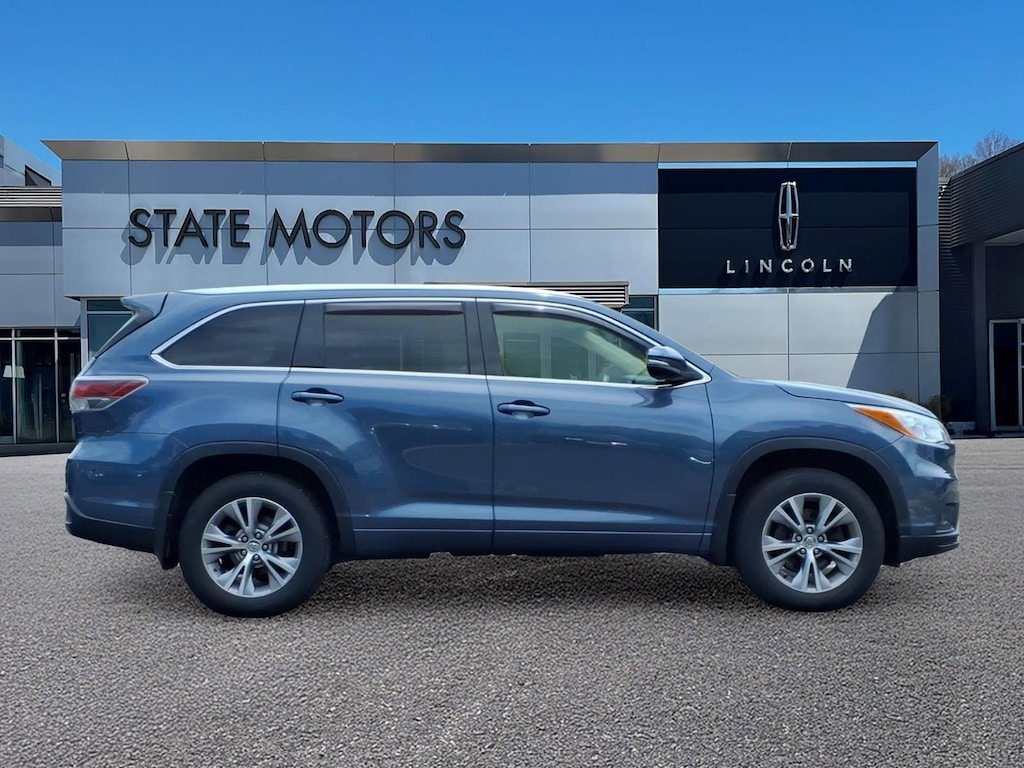 Used 2015 Toyota Highlander XLE SUV
