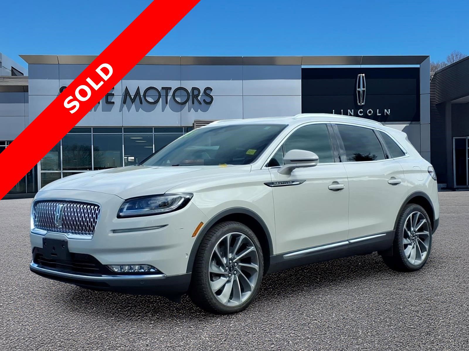 2023 Lincoln Nautilus Reserve AWD's photo
