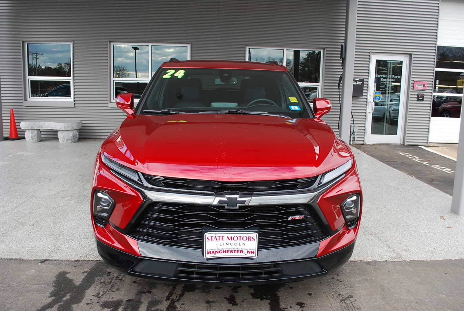 2024 Chevrolet Blazer RS photo 2