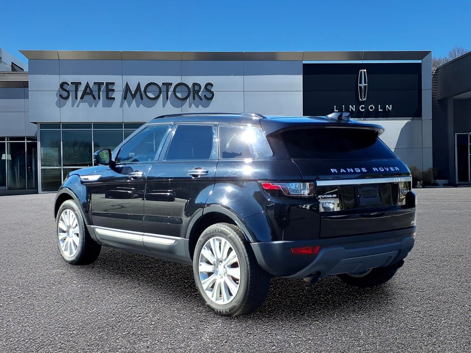 Used 2017 Land Rover Range Rover Evoque HSE SUV