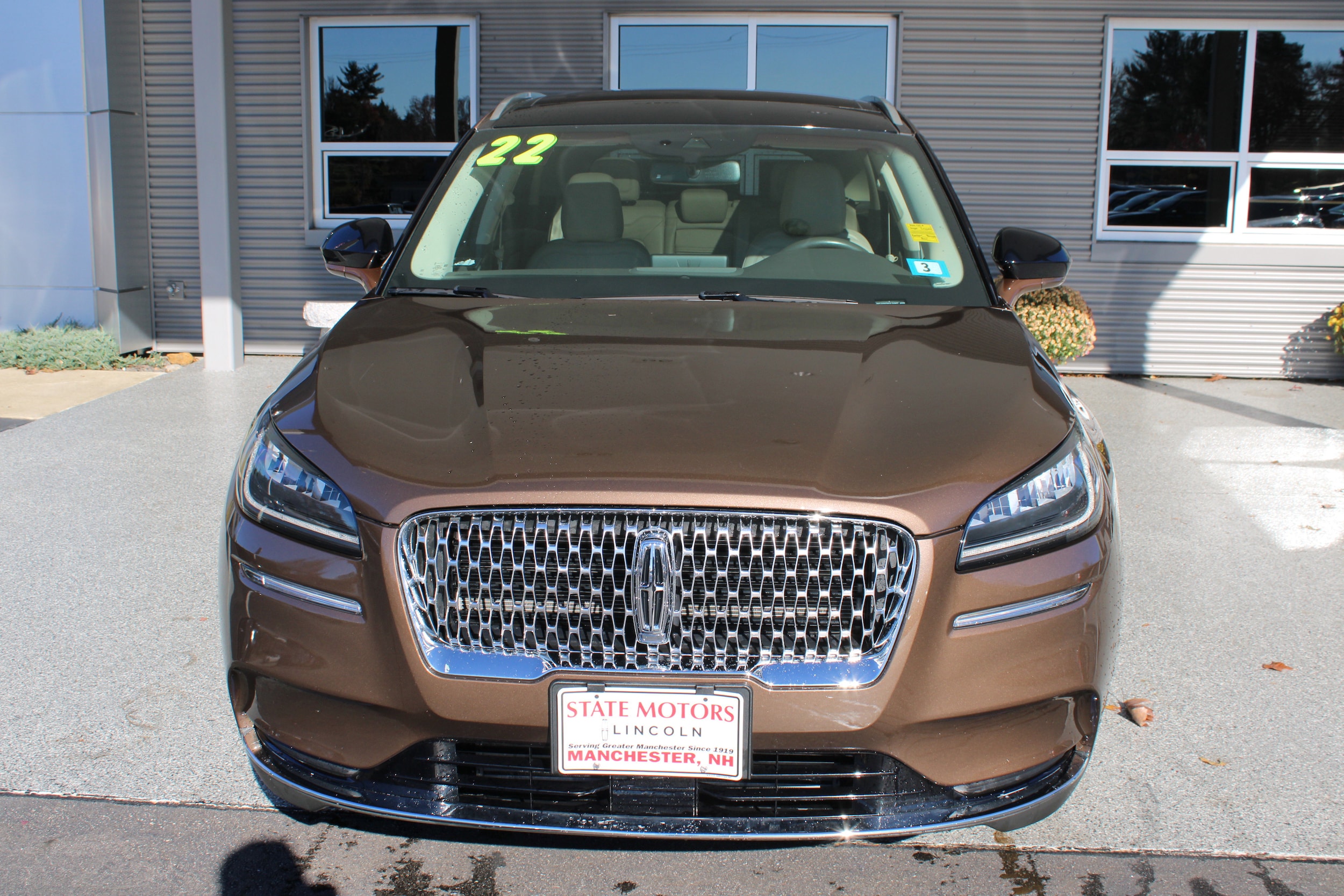 2022 Lincoln Corsair Base's photo