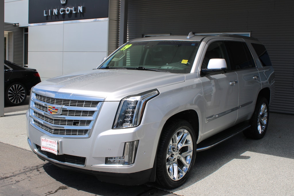 Used 2019 Cadillac Escalade Luxury SUV