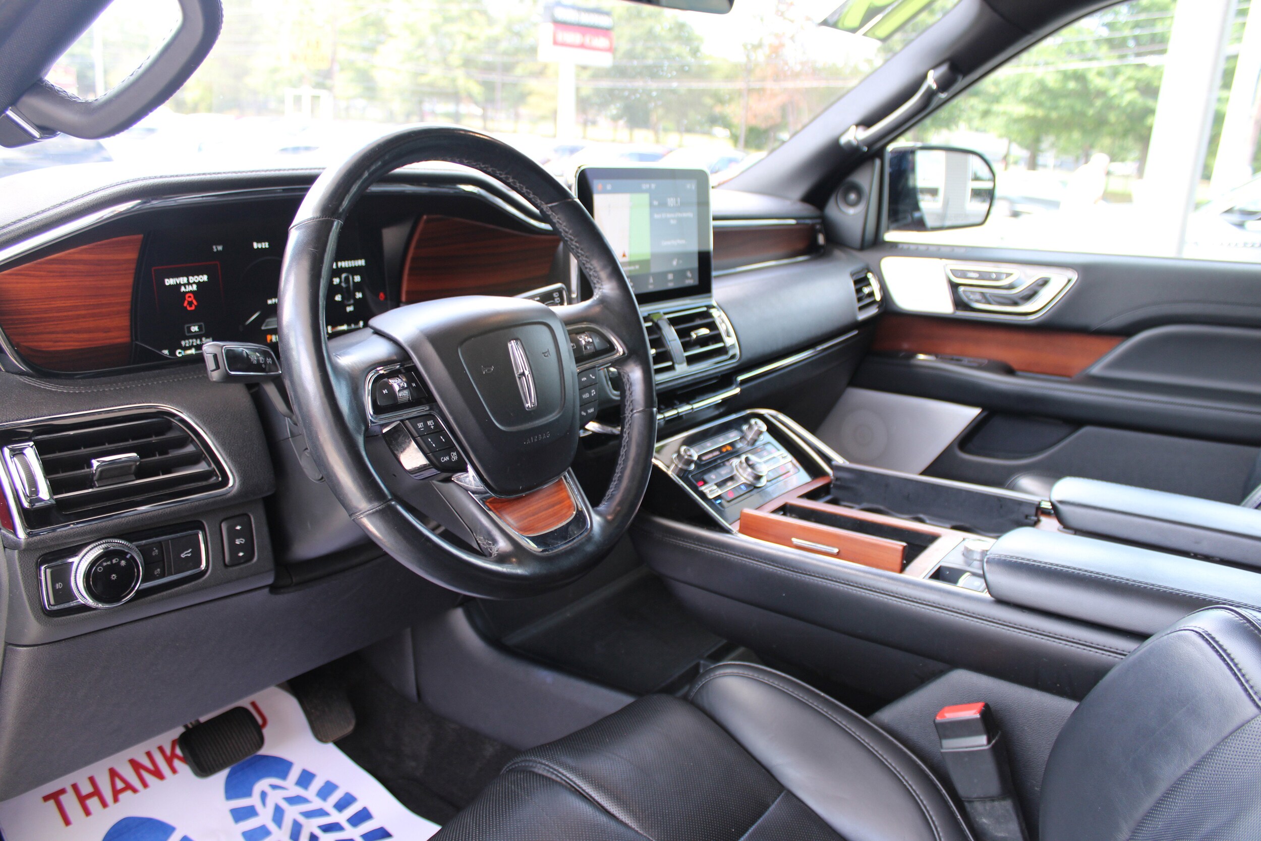 2019 Lincoln Navigator Reserve photo 2