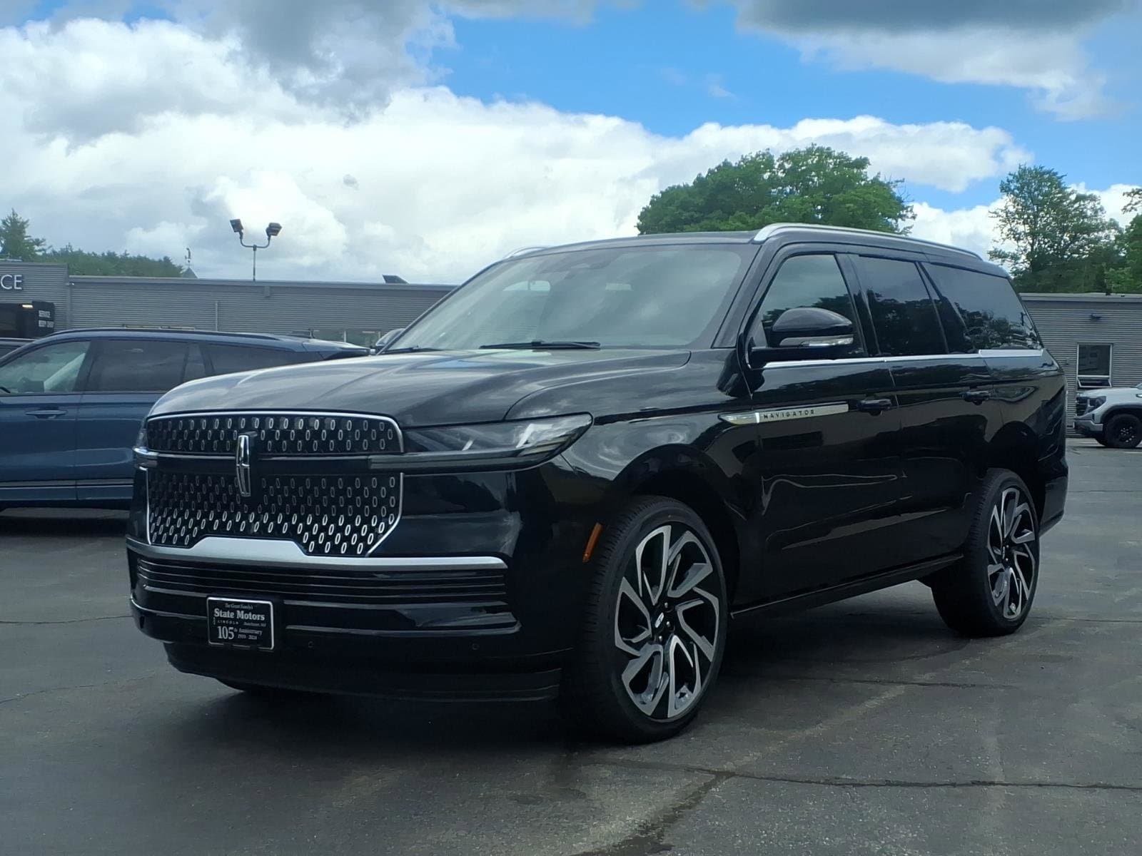 2026 Lincoln Navigator Reserve 4WD's photo