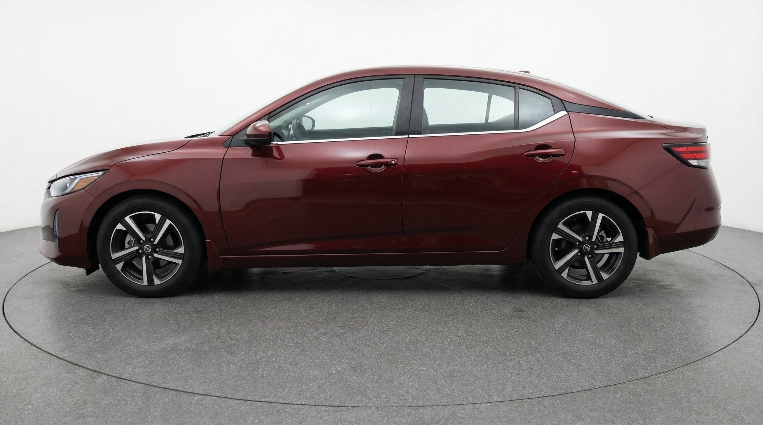 Thumbnail: 2025 Nissan Sentra - 4