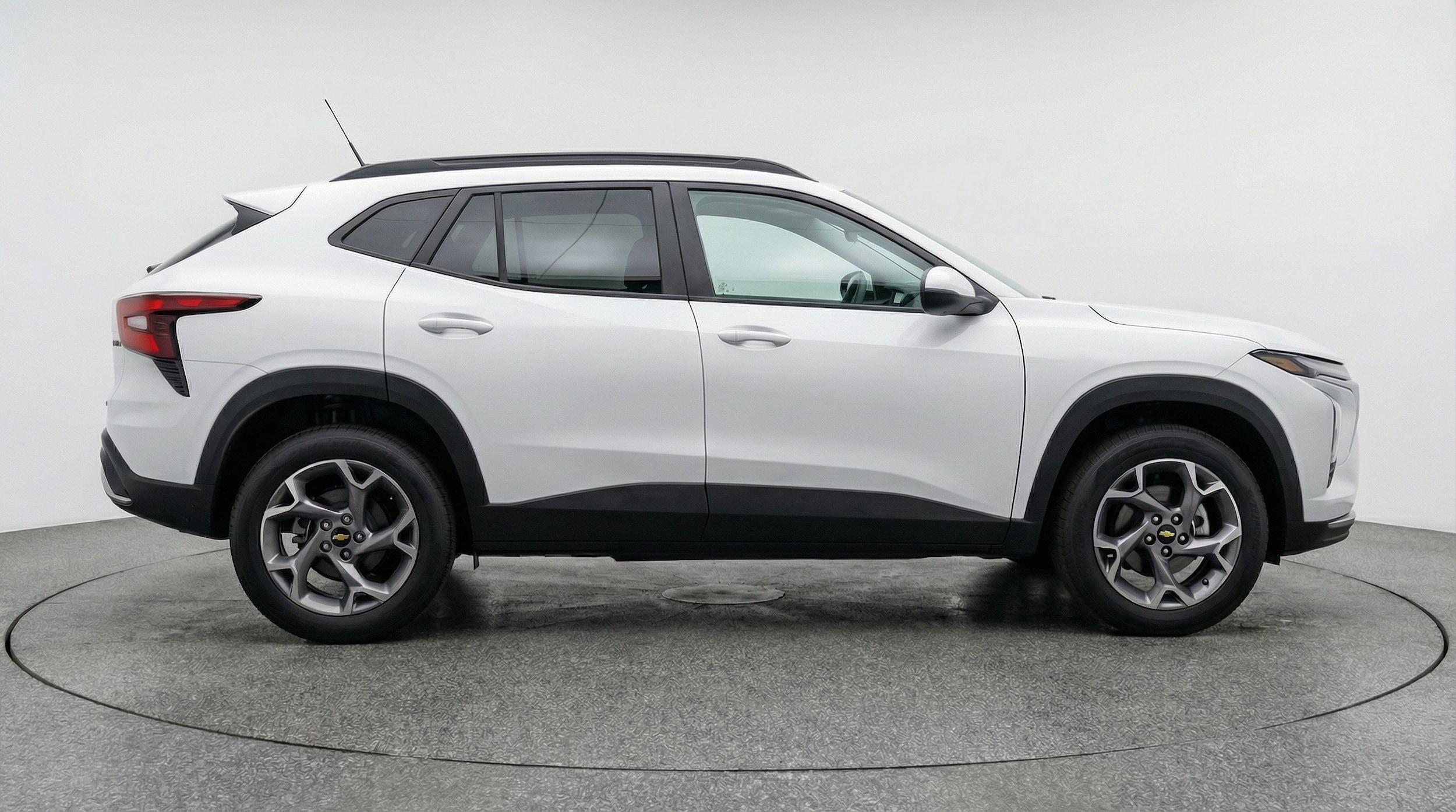 Thumbnail: 2025 Chevrolet Trax - 11