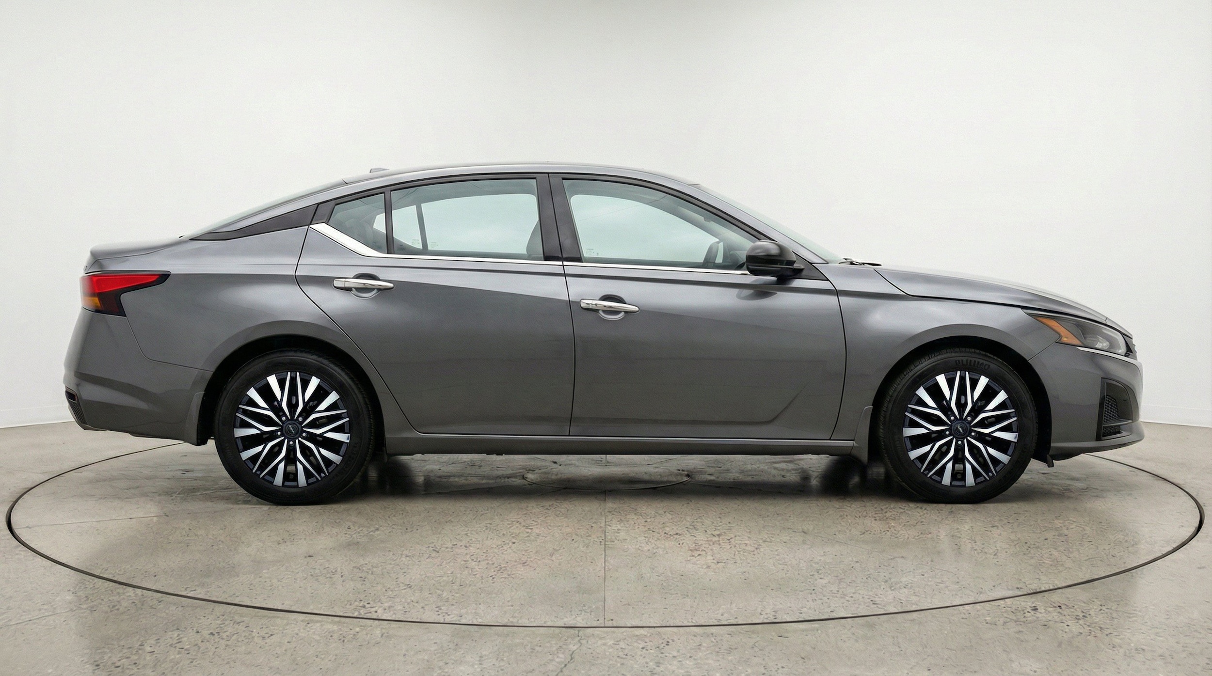 Thumbnail: 2025 Nissan Altima - 11