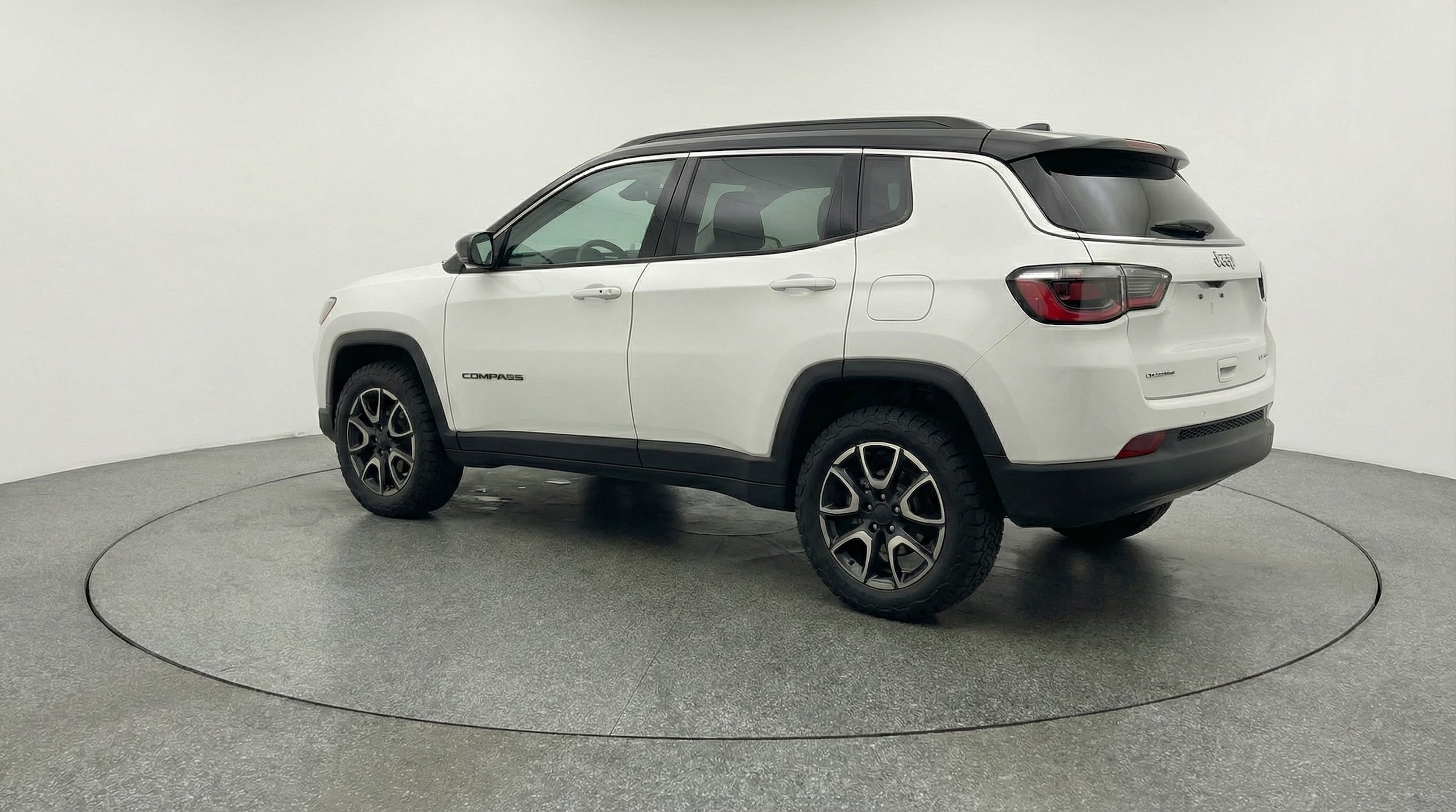 Thumbnail: 2025 Jeep Compass - 5