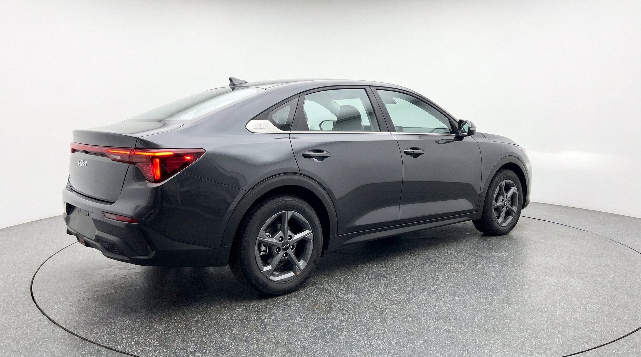 Thumbnail: 2025 Kia K4 - 9