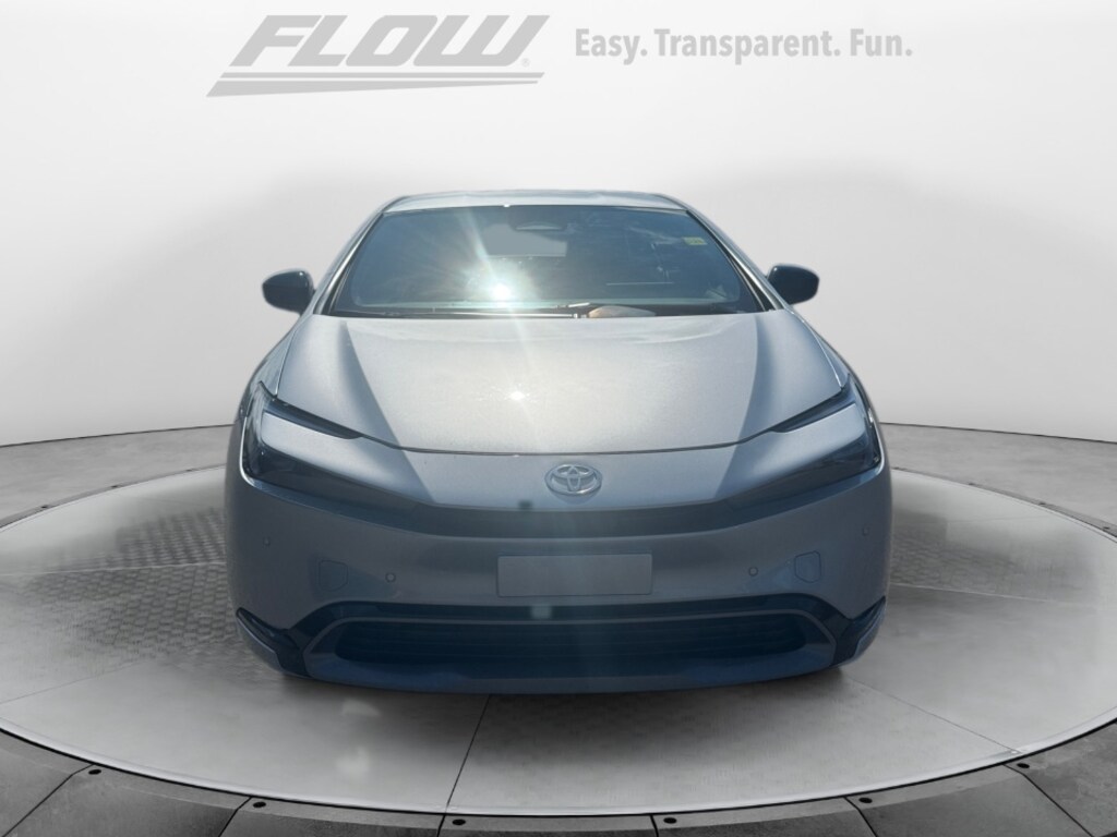 Used 2025 Toyota Prius XLE Hatchback