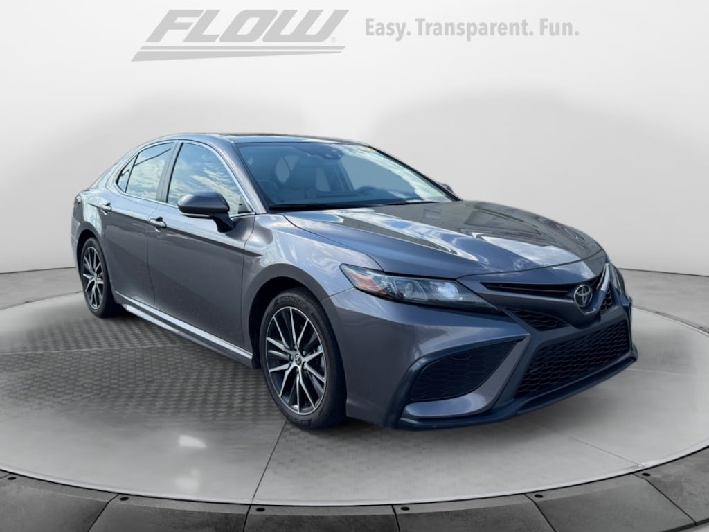 Used 2024 Toyota Camry SE Sedan