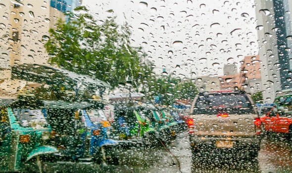 Rain safety driving tips Rain safety driving tips