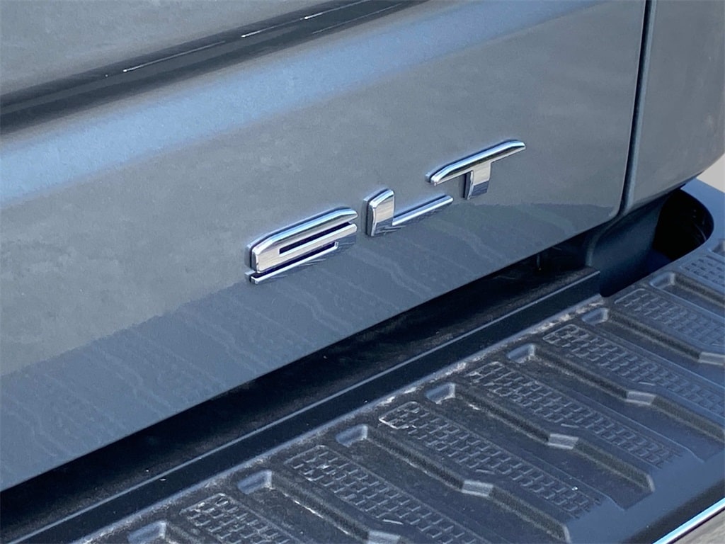 New 2026 GMC Sierra 1500 SLT Truck