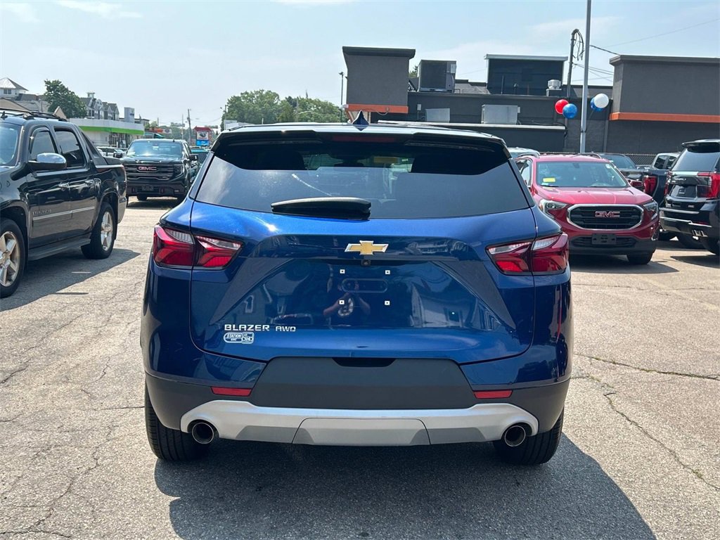 2022 Chevrolet Blazer 2LT photo 4