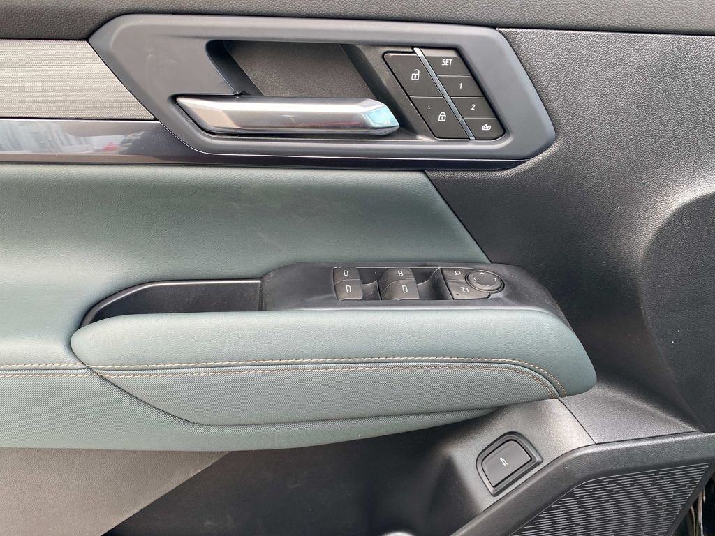 2026 GMC Terrain AT4 - Photo 11