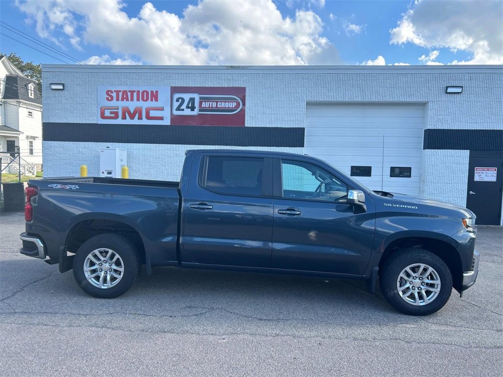 2021 Chevrolet Silverado 1500 LT photo 4