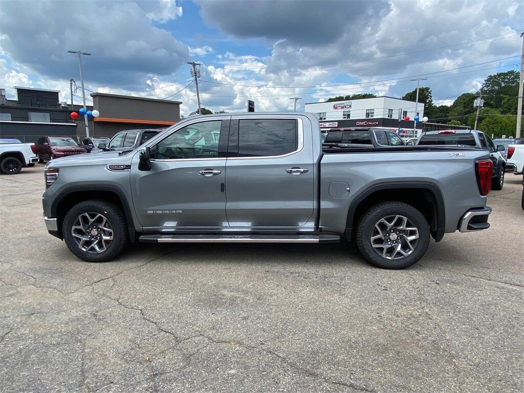 2025 Gmc Sierra 1500 SLT photo 2