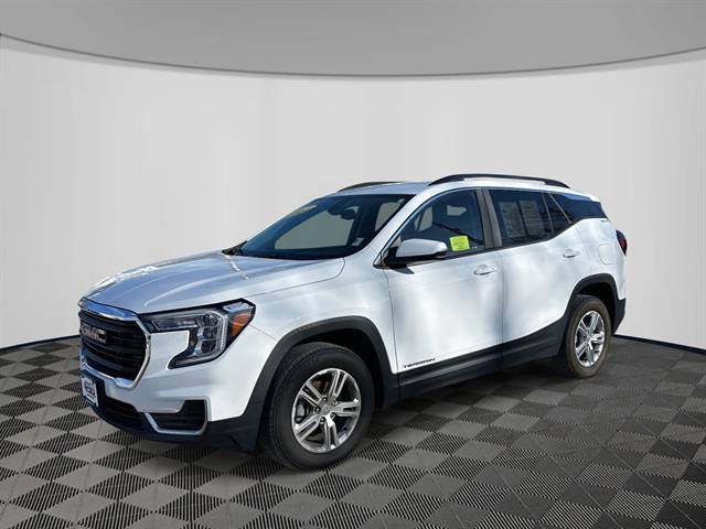2023 GMC Terrain SLE's photo