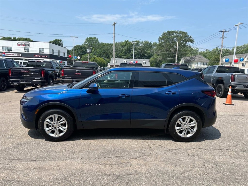 2022 Chevrolet Blazer 2LT photo 2