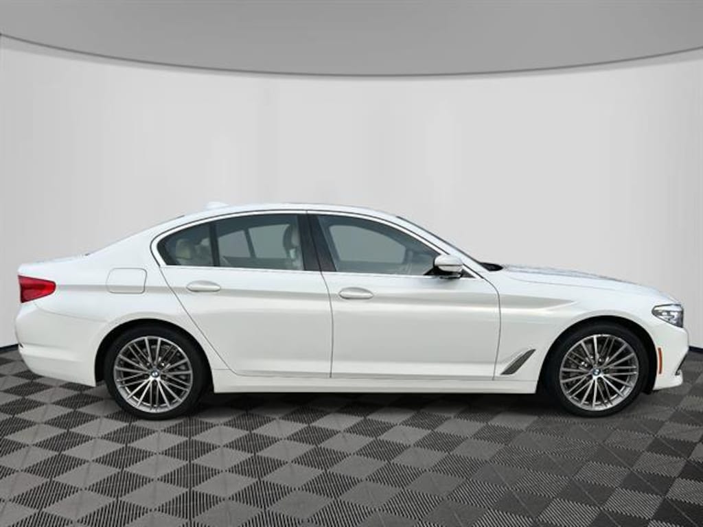 Used 2020 BMW 5 Series 530i xDrive