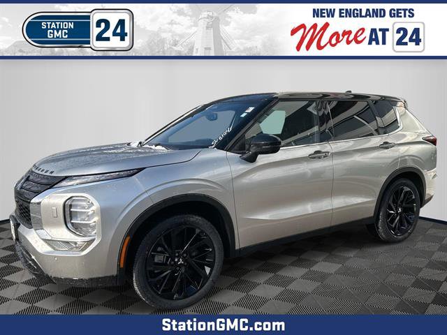 2023 Mitsubishi Outlander SEL Black Edition's photo
