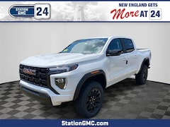 2026 GMC Canyon Elevation Truck