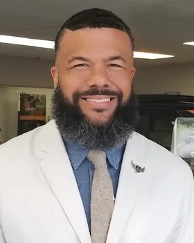 Staff member Patrick Francillon from ID_11b9f6a0f645