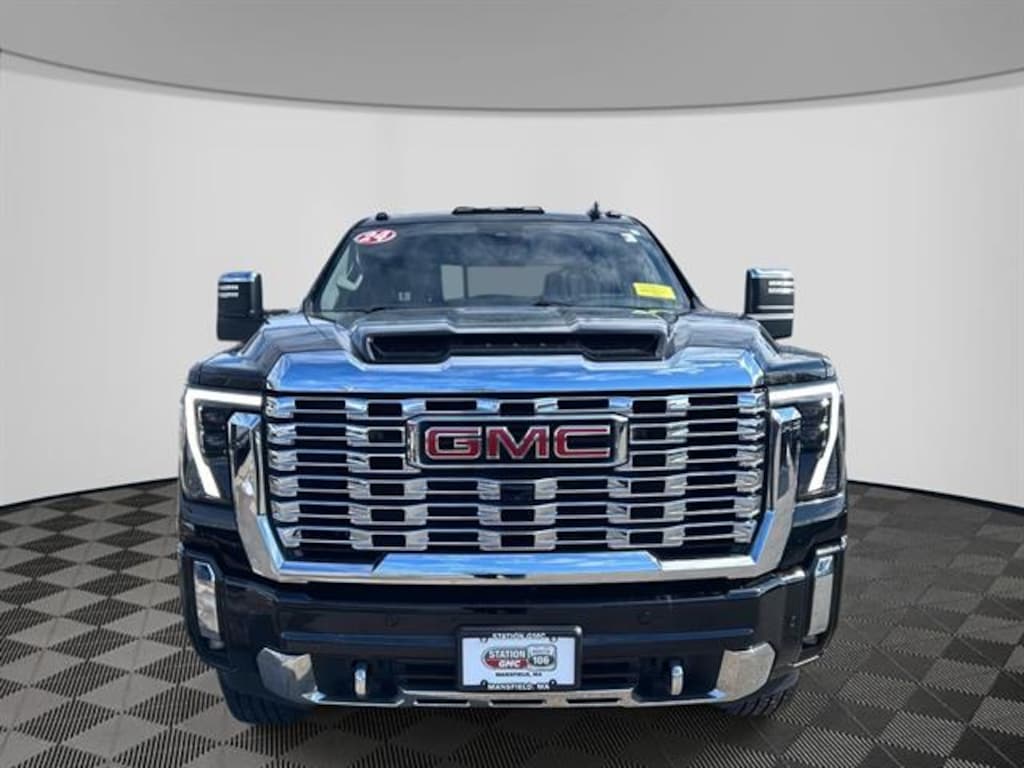 Used 2024 GMC Sierra 2500 HD Denali Truck
