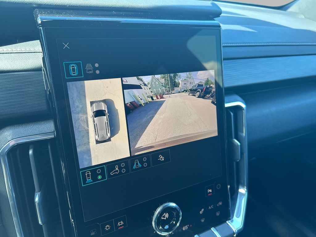 2026 GMC Acadia Elevation - Photo 11