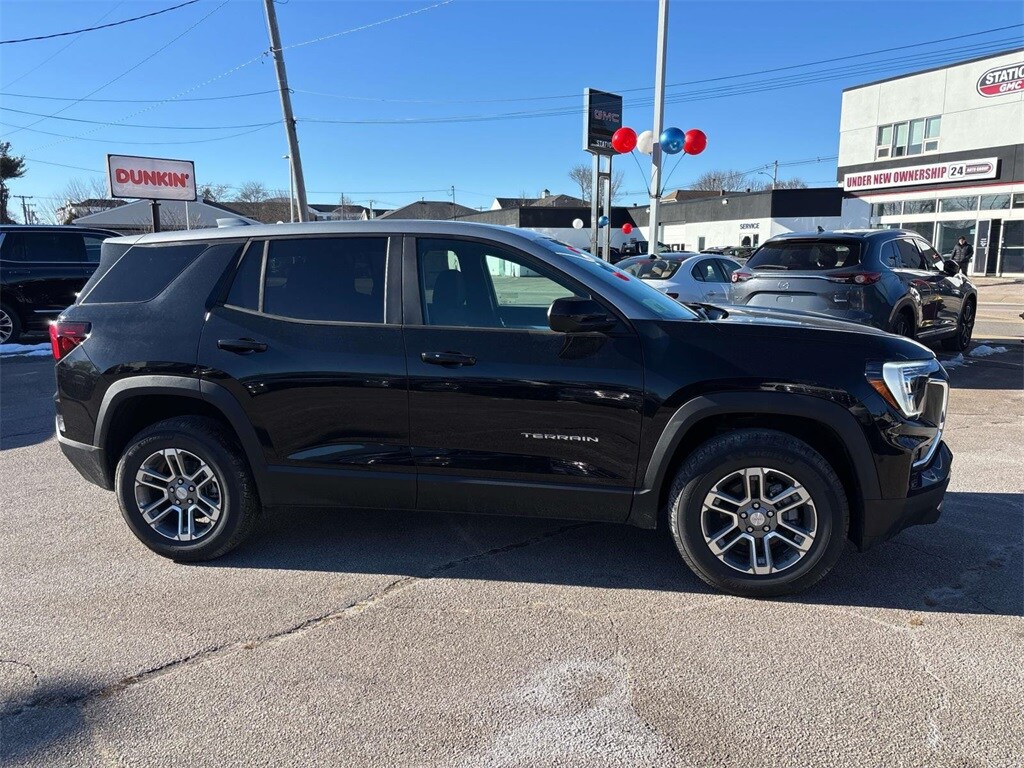2025 Gmc Terrain Elevation photo 2
