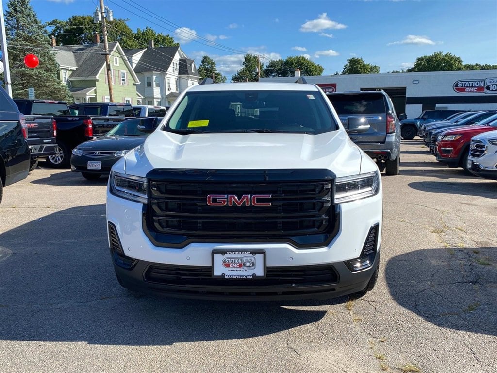 Used 2023 GMC Acadia SLE with VIN 1GKKNRL43PZ192019 for sale in Mansfield, MA