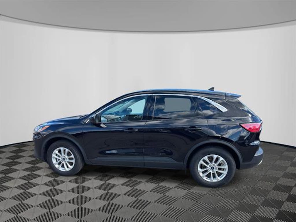 Used 2021 Ford Escape SE Hybrid