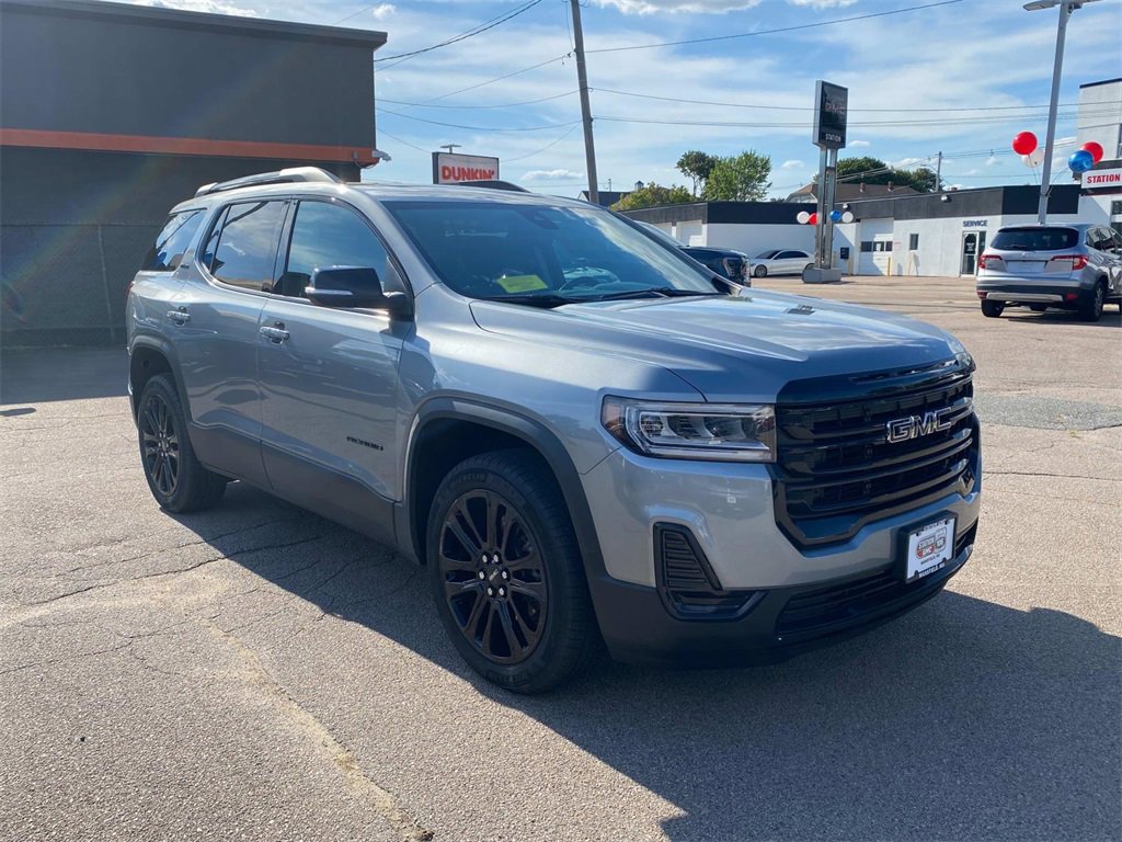 2023 Gmc Acadia SLE photo 3