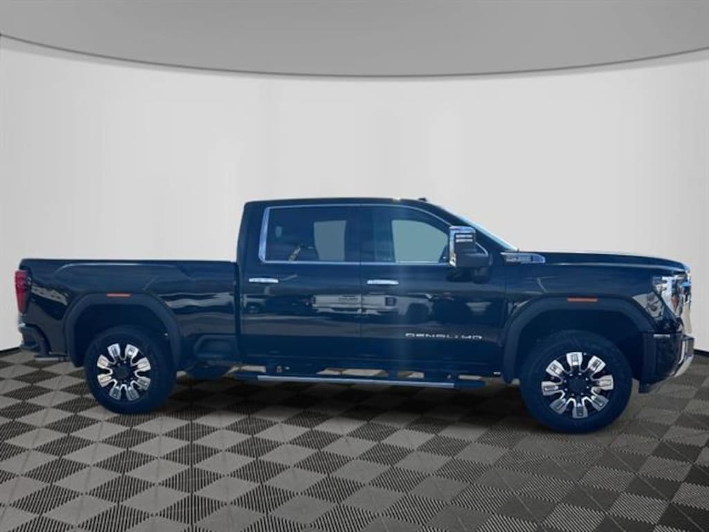 Used 2024 GMC Sierra 2500 HD Denali Truck
