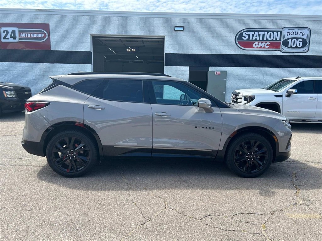 2021 Chevrolet Blazer RS photo 4