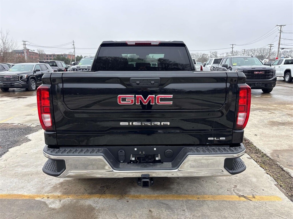 2025 Gmc Sierra 1500 SLE photo 3