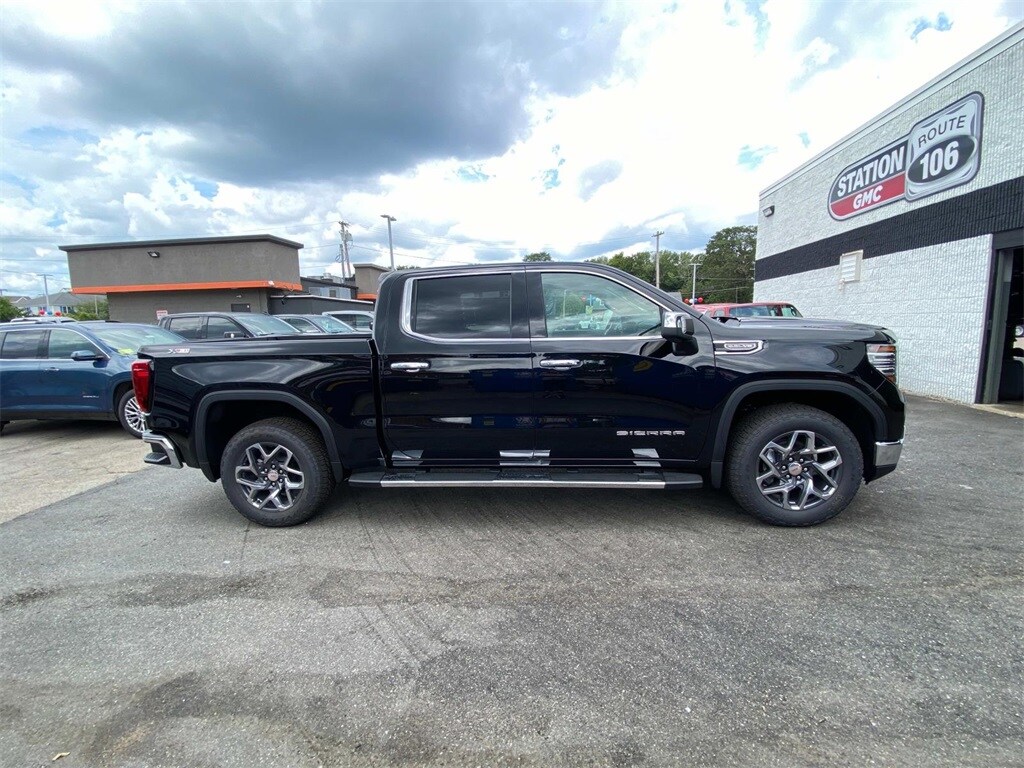 2026 Gmc Sierra 1500 SLT photo 2