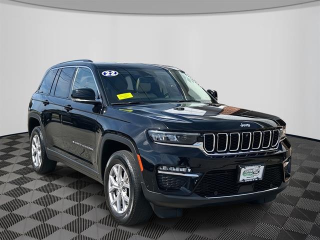 2022 Jeep Grand Cherokee Limited photo 3