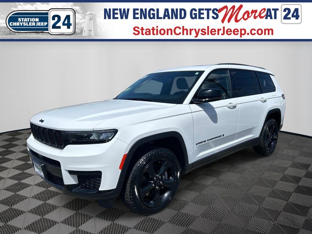 Used 2021 Jeep Grand Cherokee L Laredo SUV