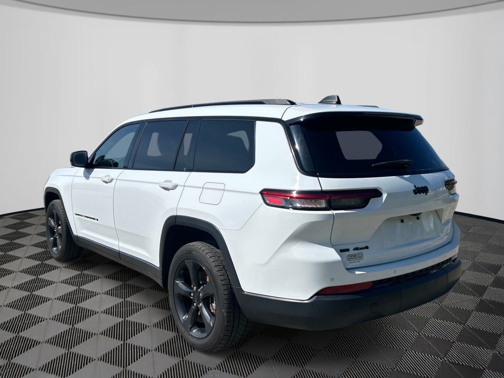 Used 2021 Jeep Grand Cherokee L Laredo SUV
