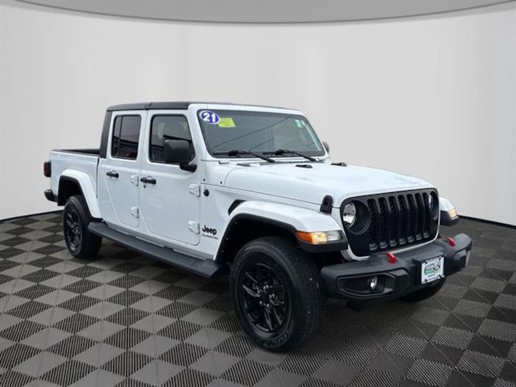 Used 2021 Jeep Gladiator Sport Truck Crew Cab