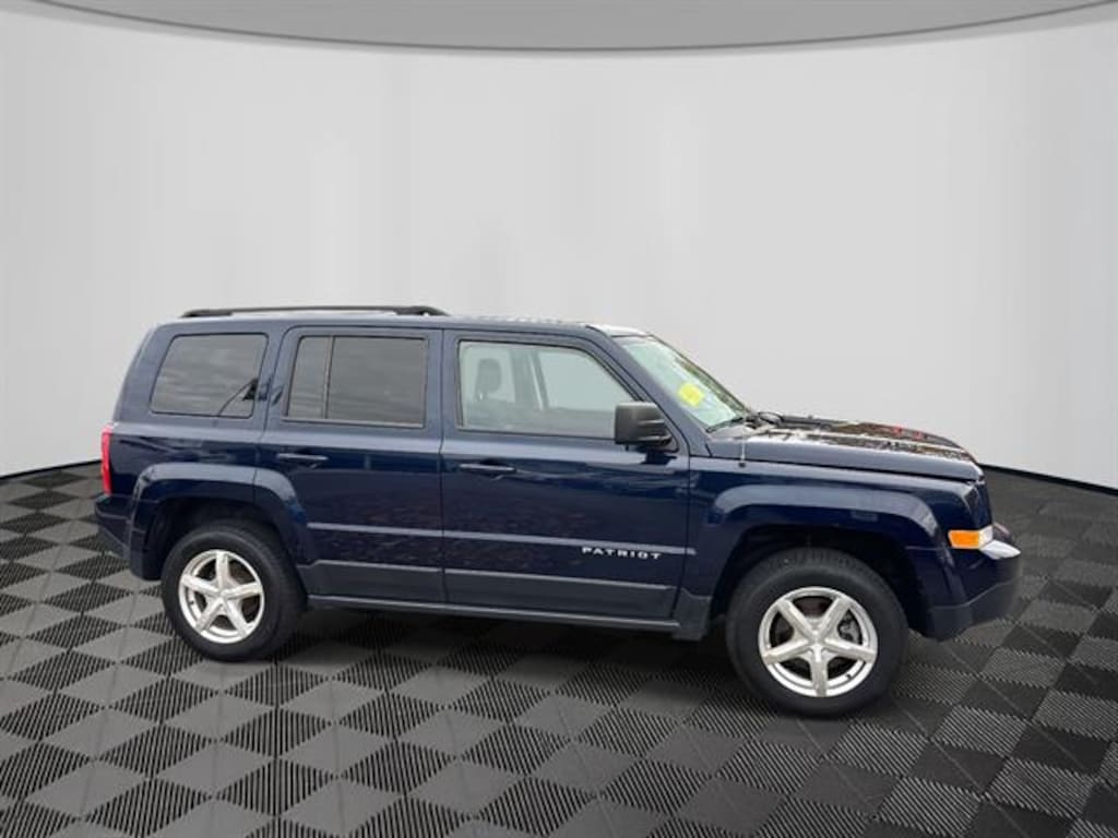 Used 2017 Jeep Patriot Sport 4x4 SUV